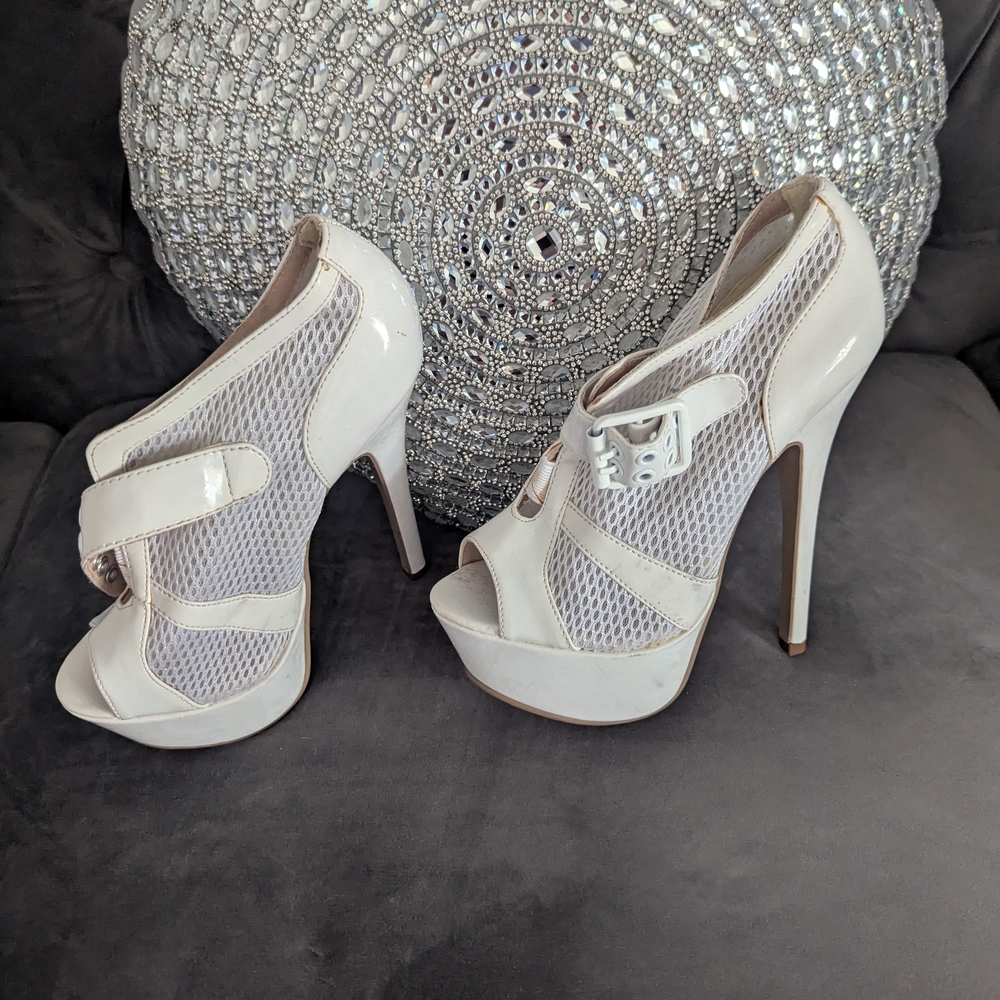 Elegant White Peep-Toe Heels